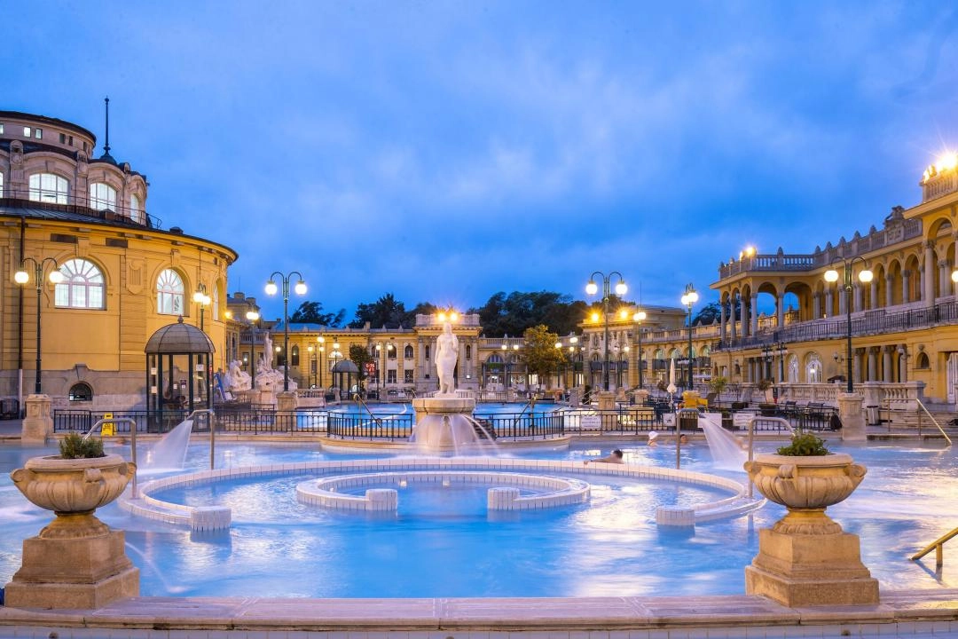 Széchenyi Fürdő kültéri medencék télen